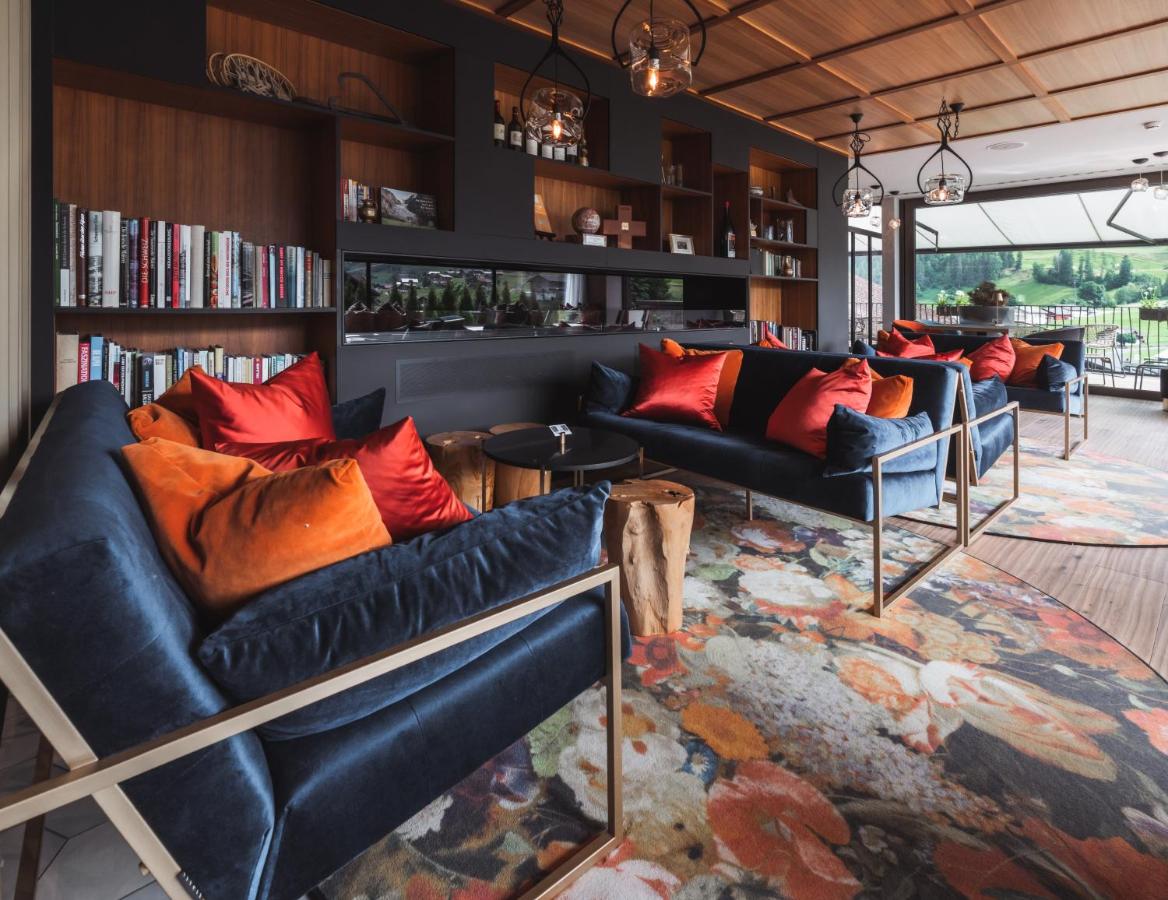 Boutique Hotel Glacier lounge Boutique Hotel Glacier in Zwitserland lounge.