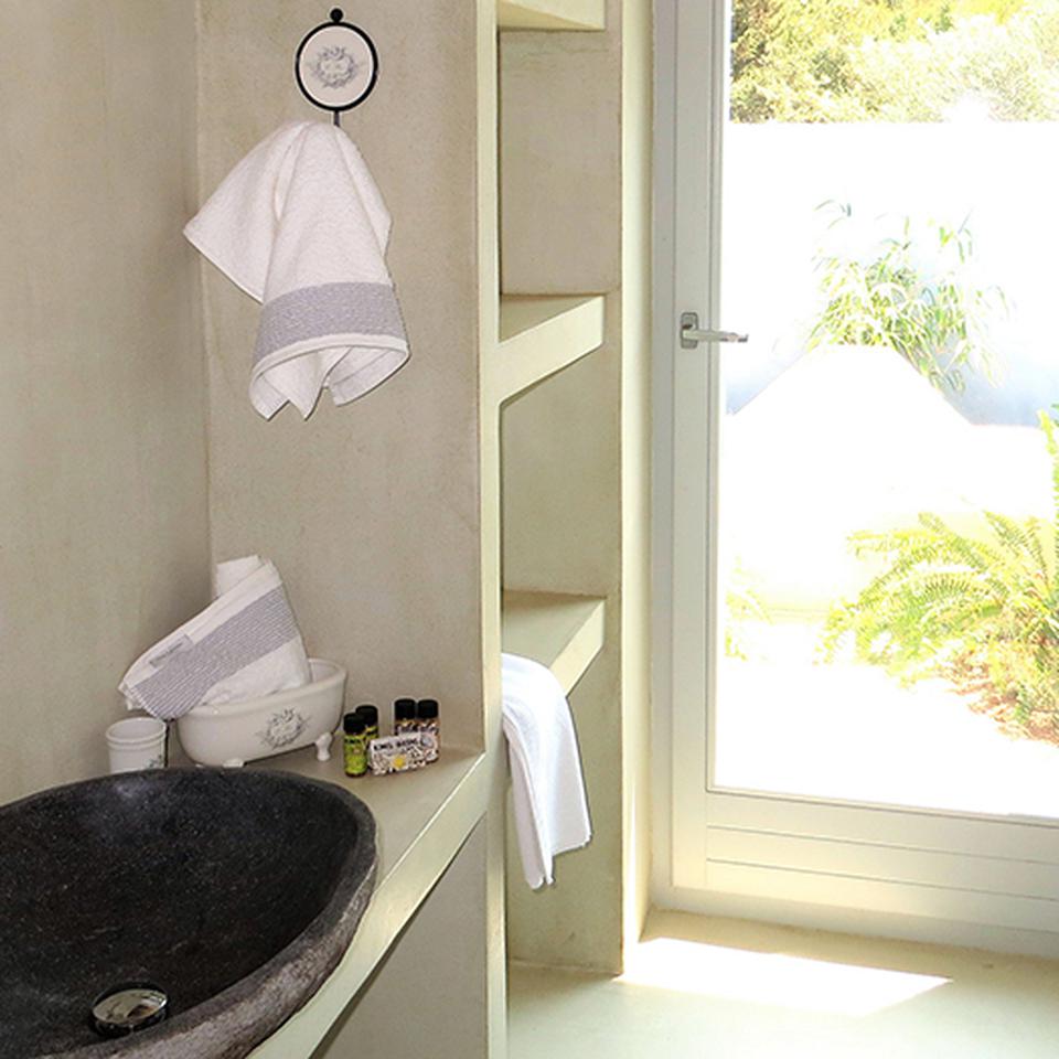 El Camino Villas in Griekenland badkamer.